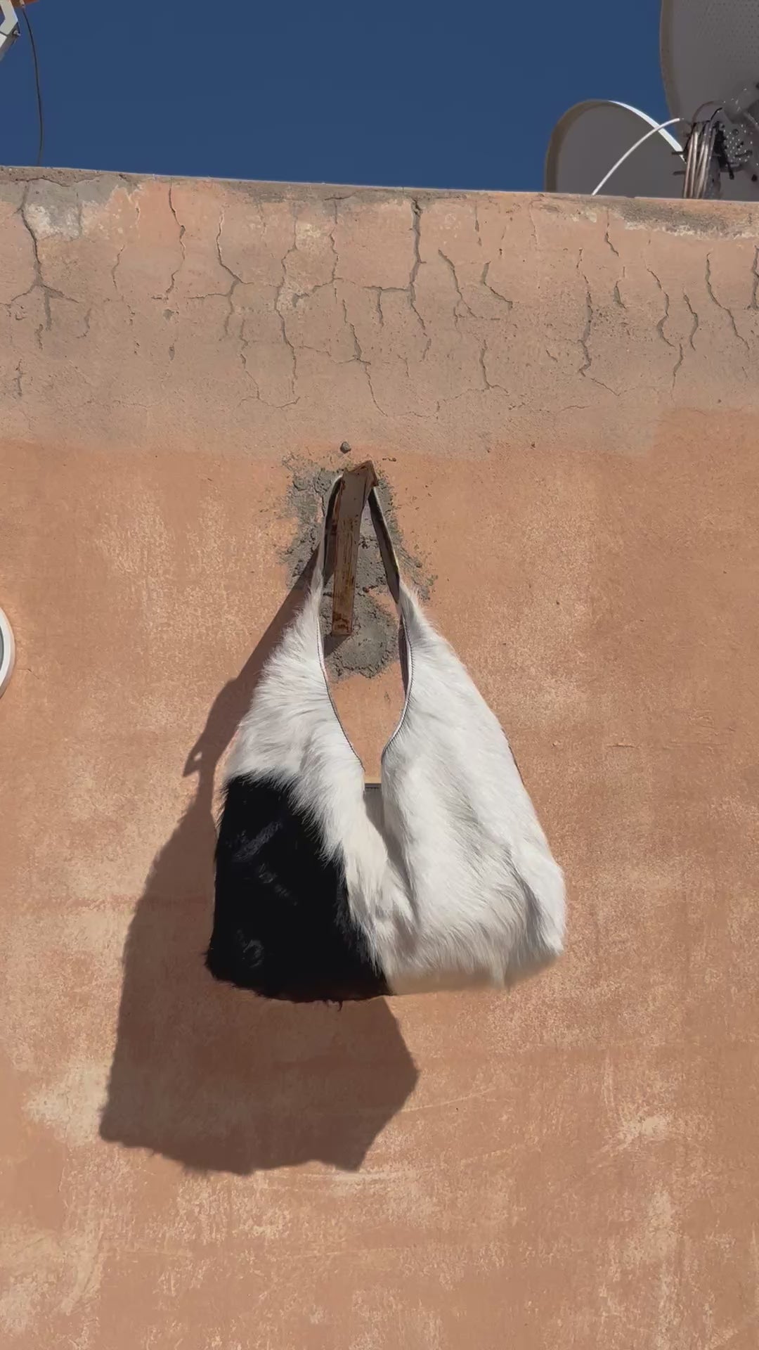 Sac en cuir de vache fait à la main – Artisanat marocain